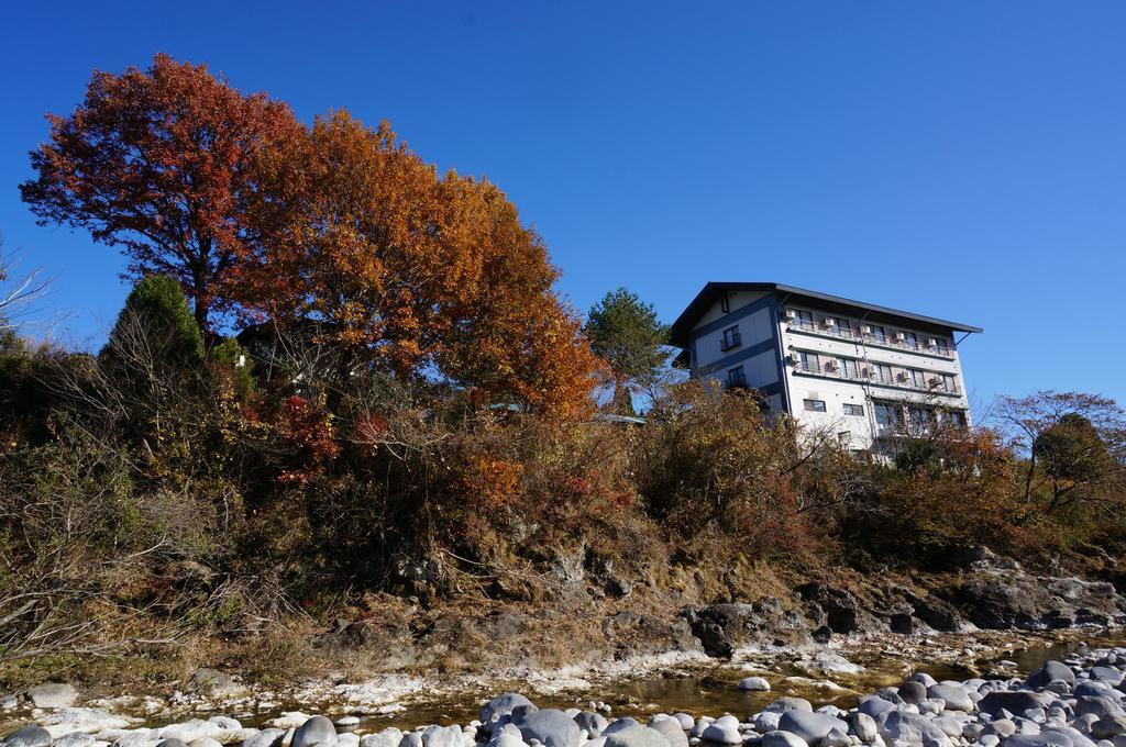 Kagoiwa Onsen Ryokan Нико Екстериор снимка