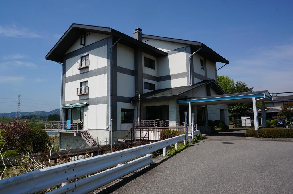 Kagoiwa Onsen Ryokan Нико Екстериор снимка